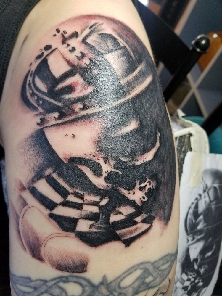 Ambitious Tattoo & Piercing — photo